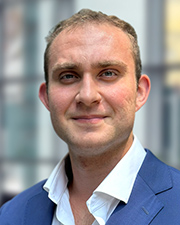 2025 Ones to Watch - Rising Stars: Alexander Korolik, Ripco Real Estate