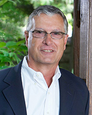 Sanders retires from Hoffmann Architects + Engineers after 47 years