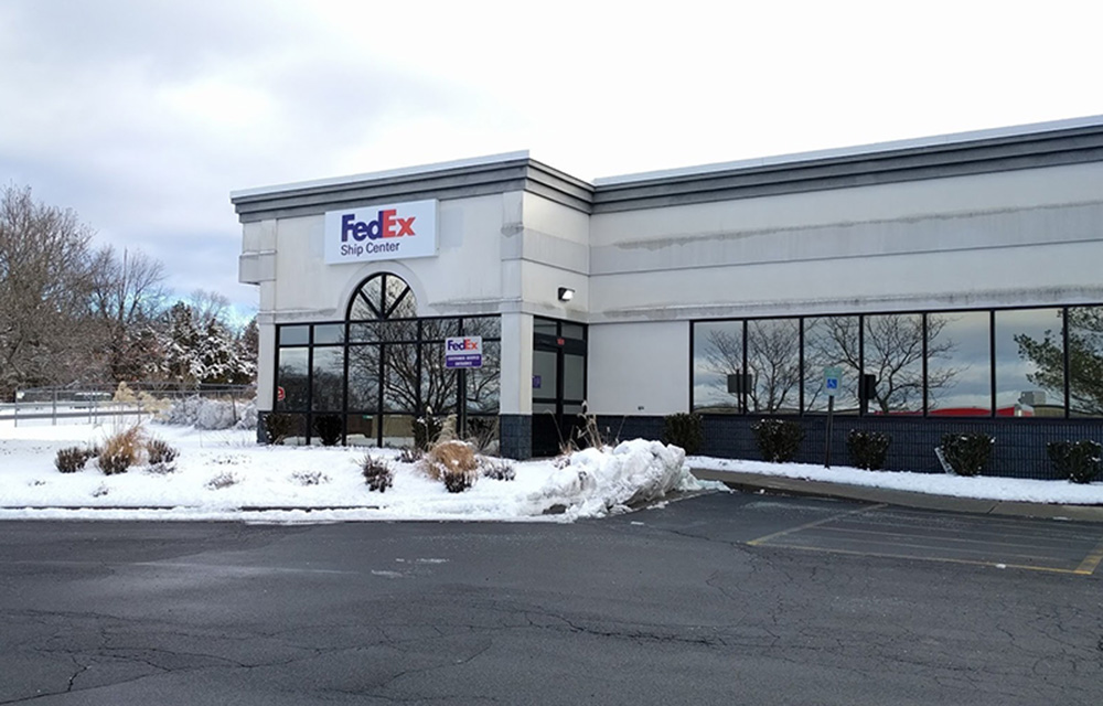 Consiglio and Hali of Resource Realty of Northern New Jersey represent CenterPoint in 125,000 s/f renewal of industrial asset