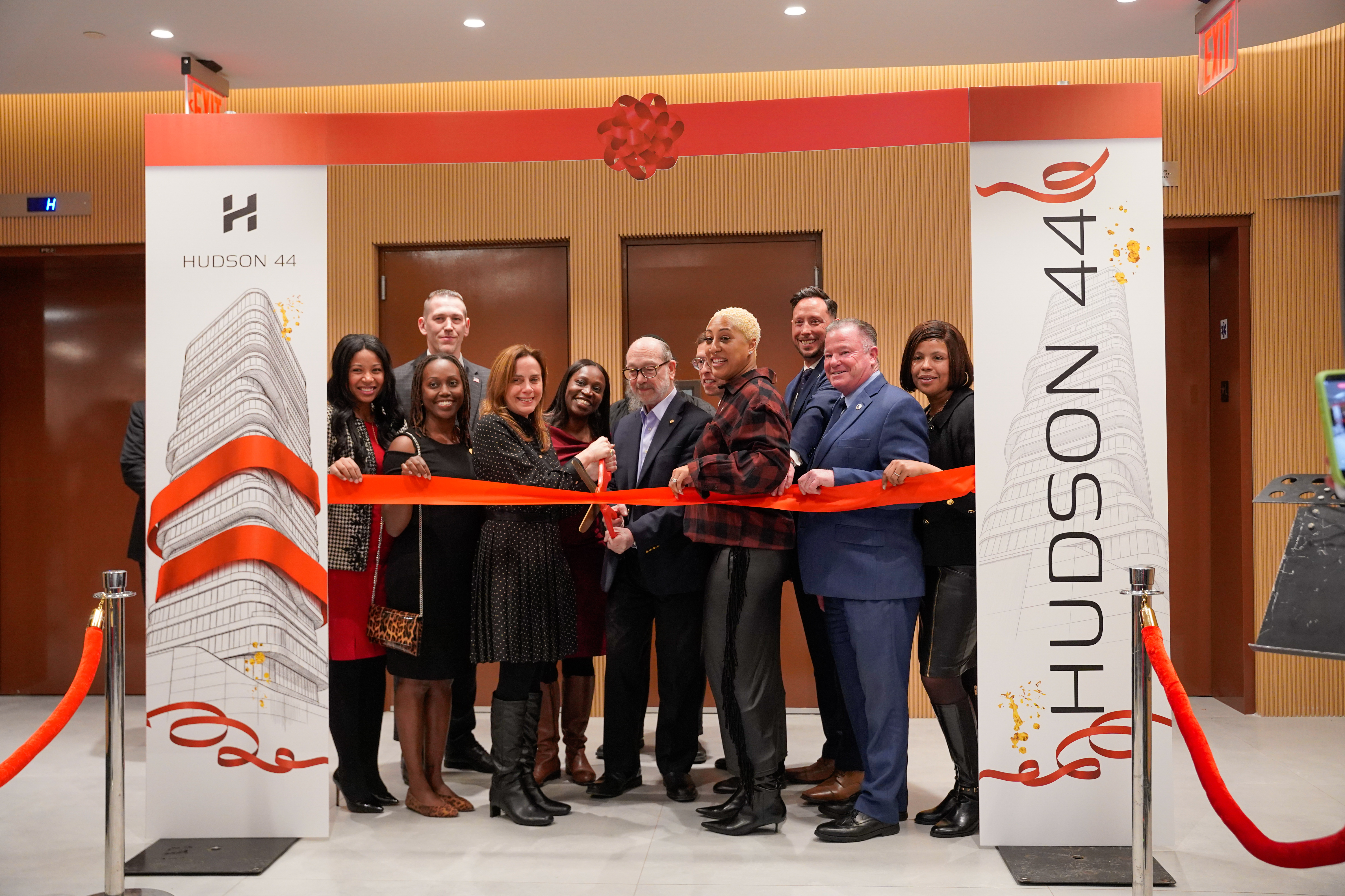 Azorim celebrates grand opening of Hudson 44 - Yonkers’ tallest residential building