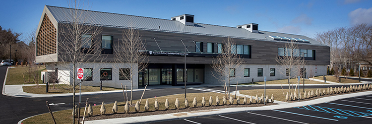 EW Howell Construction completes 13,800 s/f Phillips Family Cancer Center on the East End; Two-level treatment center designed by Makoid 