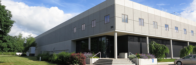 Cushman & Wakefield | Pyramid Brokerage Co. negotiates nine sales and leases 36,965 s/f