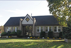 Delisle of Island Associates negotiates $1.35 million sale with Realty Connect