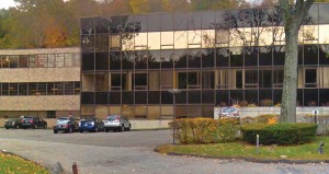 office building at 466 Saw Mill River Road in Ardsley, New York