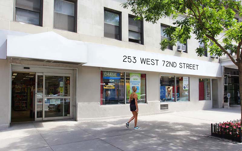 Baker and Rapuano of Winick Realty Group  lease space to Bright Horizons at 253 West 72nd Street